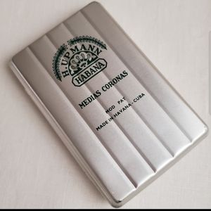 Vintage H. Upmann Habana Coronas Cigars Box